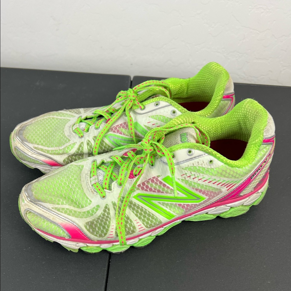 New Balance 880v3 Women’s Size 10 Neon Green Pink Running Shoes W880PG3